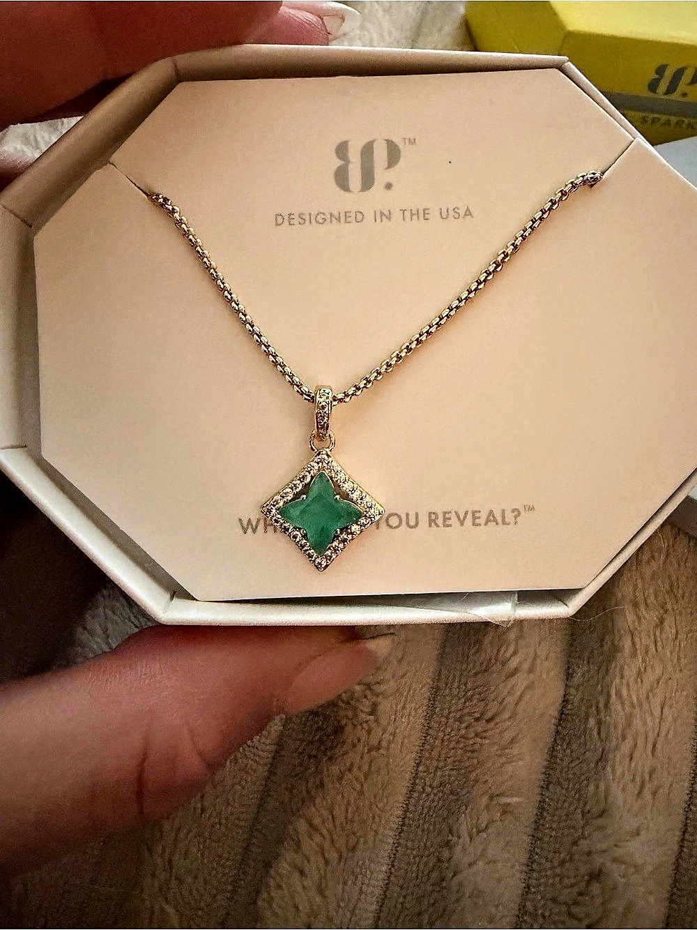 BP Green Stone Pendant Necklace New